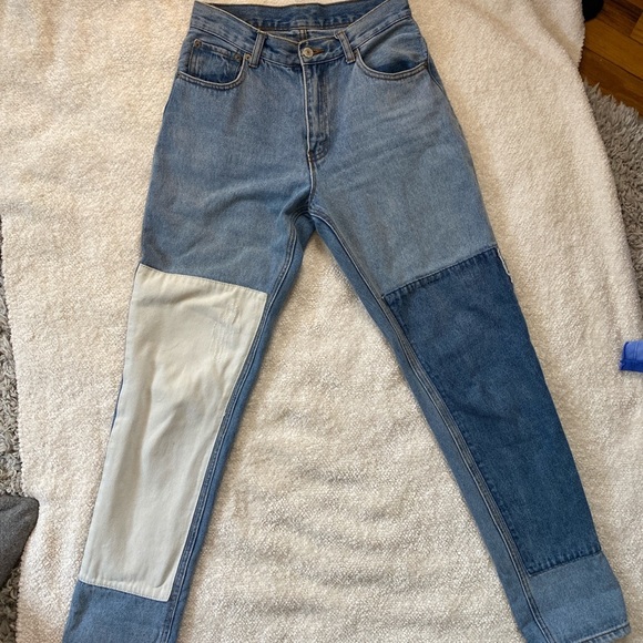 Brandy Melville Denim - Brandy Melville Two Toned jeans